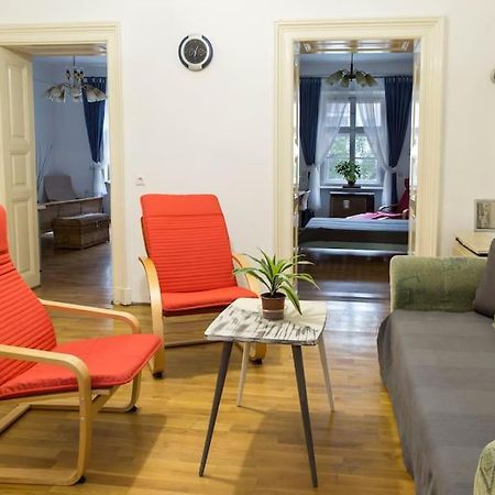 B333 Apartment - In The Heart Of The City Budapesta Exterior foto